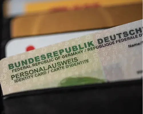 8 Ummeldung Ausweis neues zu Hause Nachsendeauftrag